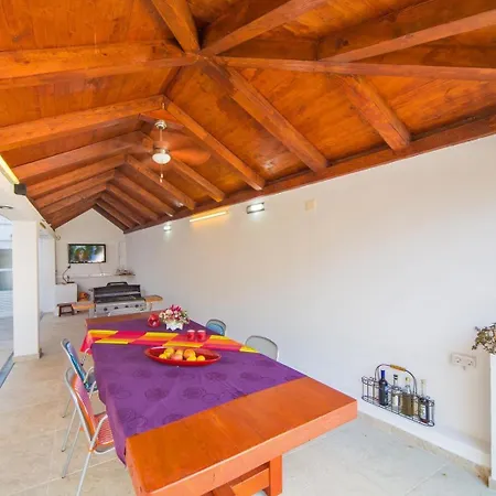 Teora Villa *