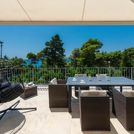 Villa Teora *